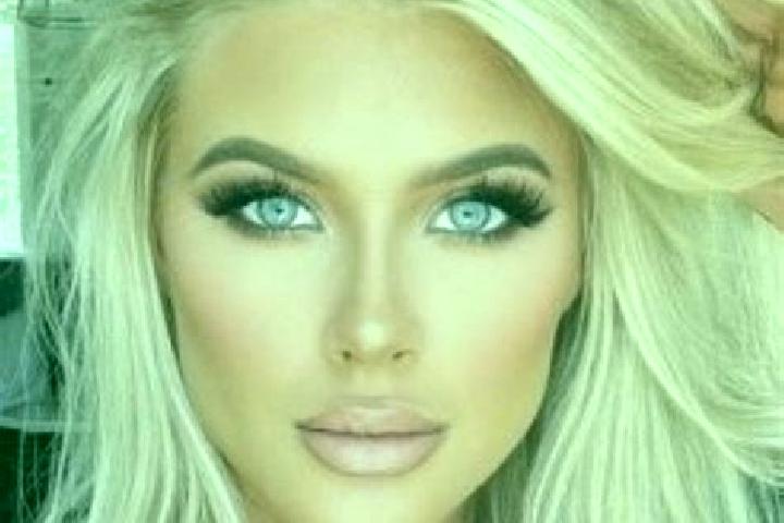 Kinsley, 32, a red brown-eyed mediterranean companion based in Mulazzano. Offering Massage, Fetish, GFE. Available for incall and outcall, day and evening da...