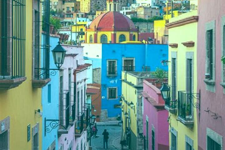 Layla, 35, a auburn amber-eyed middle eastern companion based in Panticeu. Offering Girlfriend Experience, Overnight, 69. Available for incall and outcall, d...