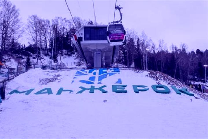 Lillian, 22, a brunette hazel-eyed caucasian companion based in Hemsby. Offering BDSM, OWO, Girlfriend Experience. Available for incall and outcall, day and ...