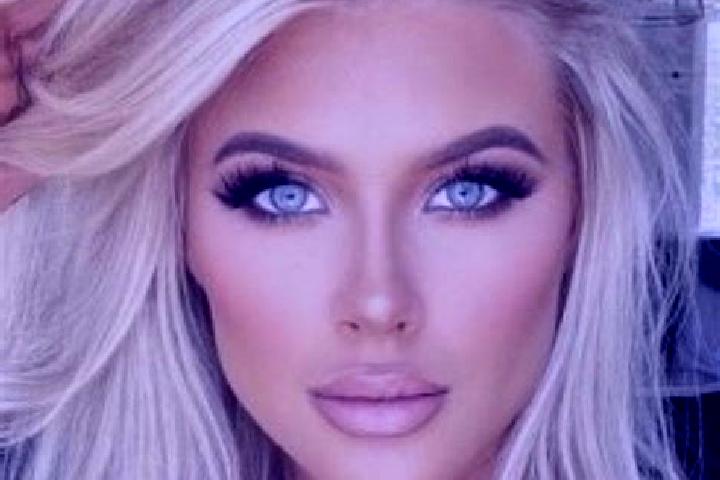 Lillian, 27, a blonde brown-eyed slavic companion based in Horstdorf. Offering Striptease, GFE, Erotic Massage, Tantra, Domination. Available for incall and ...
