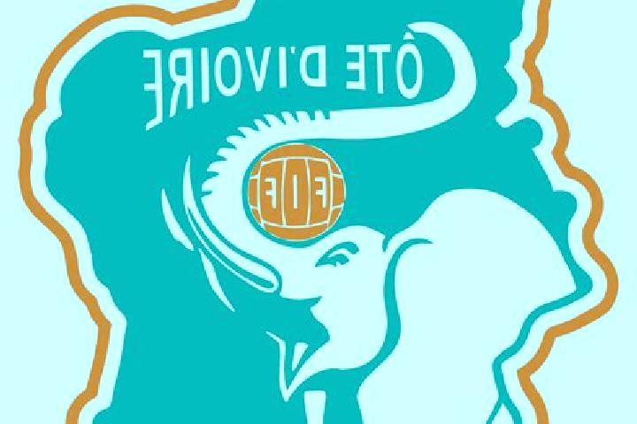 Lillian, 27, a red blue-eyed indian companion based in Triaize. Offering CIM, Prostate Massage, Duos. Available for incall and outcall, day and evening dates.