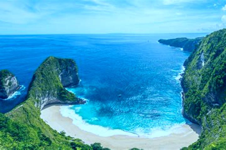 Lily, 34 — Escort in Kalitelo, Indonesia