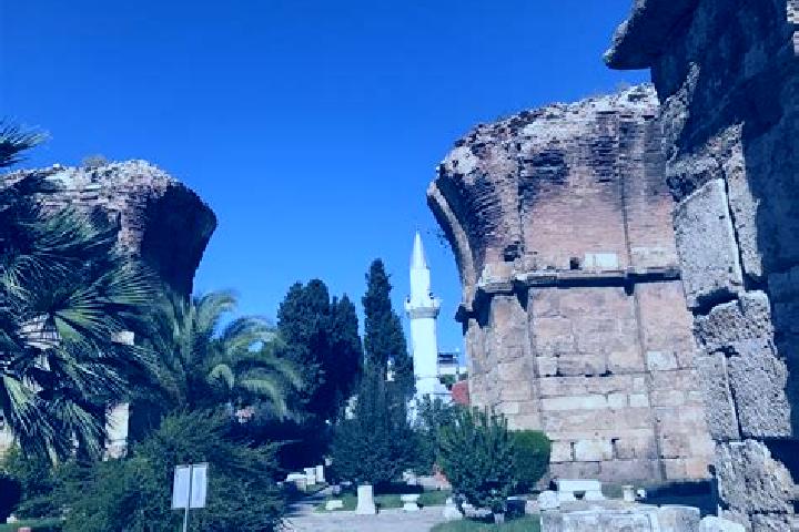Lucy, 29, a black grey-eyed mixed companion based in Wiesentheid. Offering Striptease, Girlfriend Experience, Erotic Massage, Domination, A-Level. Available ...