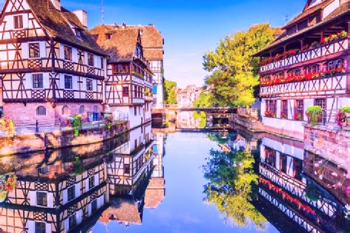 Lucy, 30 — Escort in Tonantins, Brazil