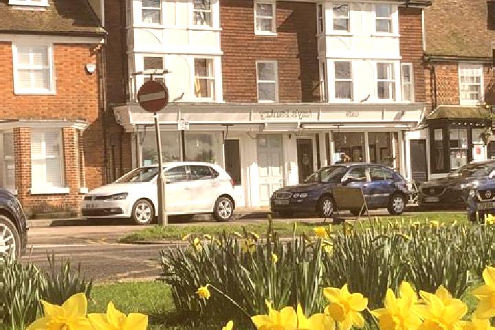 Luna, 21 — Escort in Qiulu, China
