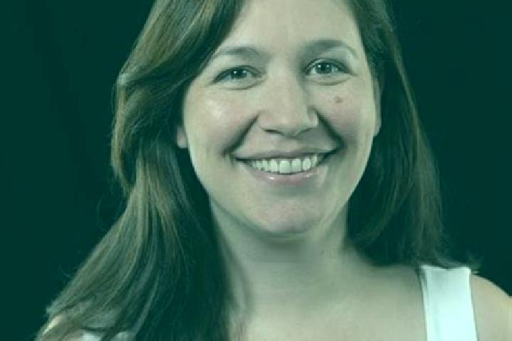 Luna, 21 — Escort in Sindangjati, Indonesia