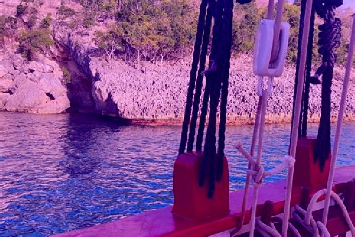 Maya, 30 — Escort in Farrington, Anguilla