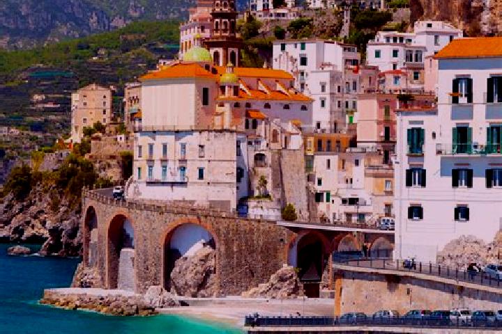 Mia, 22 — Escort in Cedrasco, Italy