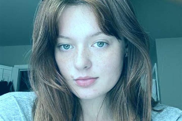 Mila, 20, a auburn amber-eyed asian companion based in Marcellinara. Offering Girlfriend Experience, Erotic Massage, Duos. Available for incall and outcall, ...