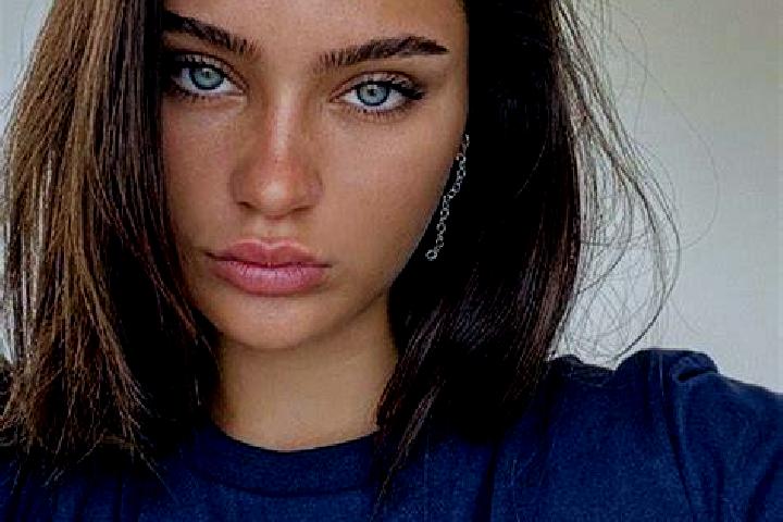 Mila, 20, a black amber-eyed caucasian companion based in Bretsch. Offering Roleplay, Striptease, GFE, BDSM, OWO. Available for incall and outcall, overnight...