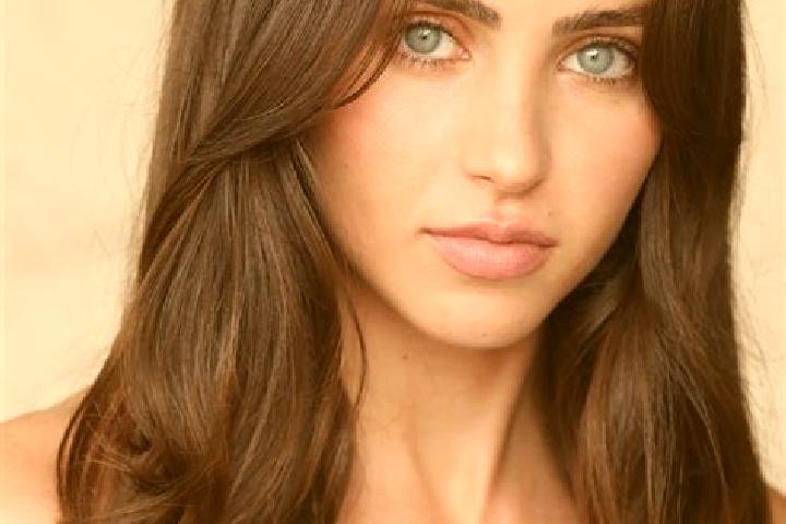 Mila, 26 — Escort in Aldeno, Italy
