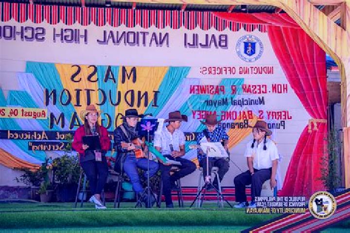 Naomi, 33, a brunette green-eyed middle eastern companion based in Moreh. Offering Dinner Date, GFE, Prostate Massage, Couples. Available for incall and outc...