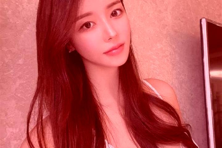 Naomi, 34 — Escort in Keben, Turkey