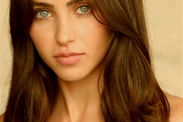 Naomi, 36, a platinum blonde hazel-eyed slavic companion based in Versalles. Offering Roleplay, Domination, BDSM, Tantra. Available for incall and outcall, o...