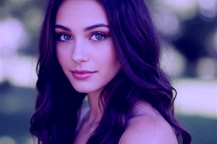 Nova, 24 — Escort in Le Donjon, France