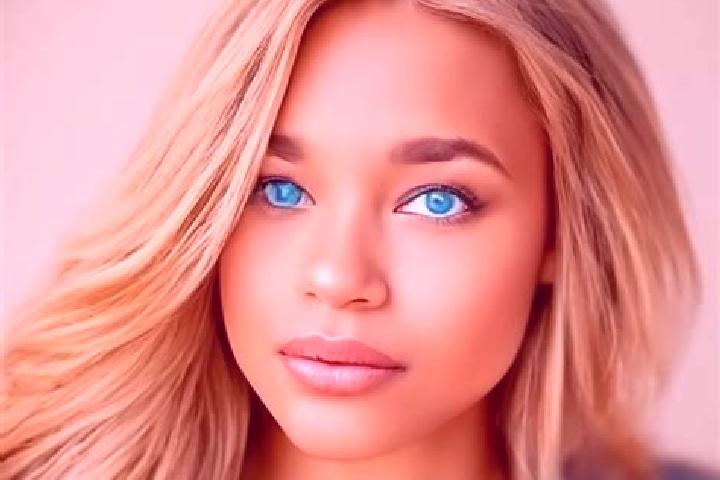 Nova, 33, a platinum blonde green-eyed caucasian companion based in Portovenere. Offering Erotic Massage, Domination, Deep French Kissing. Available for inca...