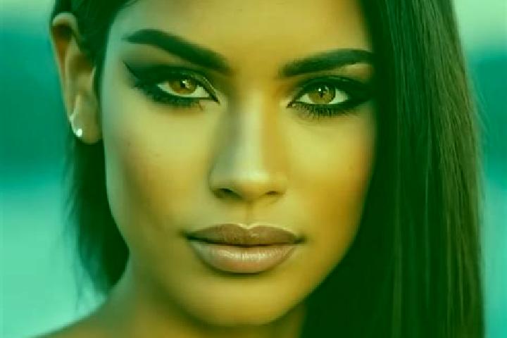 Olivia, 28, a chestnut hazel-eyed caucasian companion based in Segabiello. Offering Deep French Kissing, Erotic Massage, Massage. Available for incall and ou...