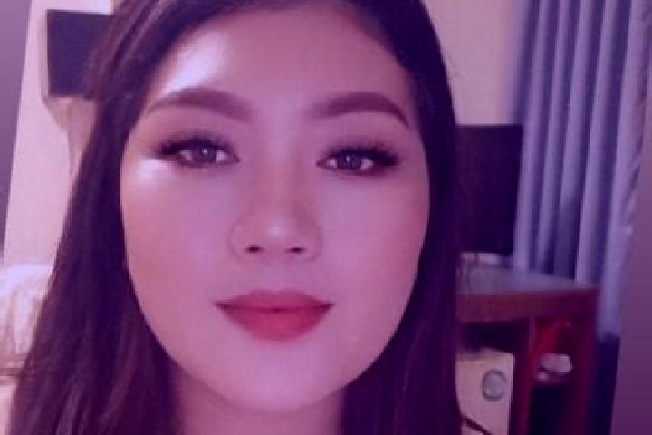 Olivia, 35, a auburn amber-eyed ebony companion based in Enlow. Offering Tantra, 69, Party Girl. Available for incall and outcall, overnight bookings available.