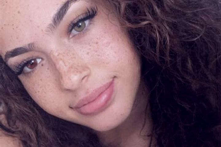 Olivia, 38, a black dark-eyed mediterranean companion based in Divundu. Offering A-Level, Party Girl, Massage, Striptease. Available for incall and outcall, ...