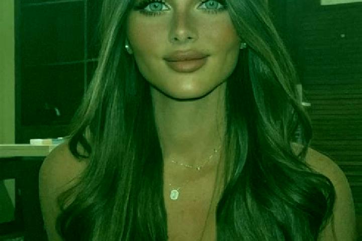 Olivia, 39 — Escort in Burgheim, Germany