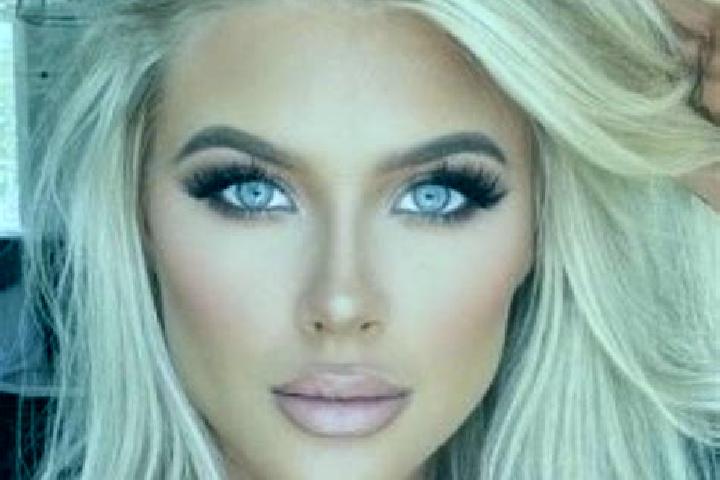 Penelope, 32, a brunette blue-eyed mixed companion based in El Huizache. Offering A-Level, OWO. Available for incall and outcall, overnight bookings available.