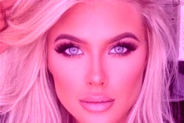 Penelope, 39, a chestnut brown-eyed mediterranean companion based in Inhaminga. Offering GFE, Dinner Date, Roleplay. Available for incall and outcall, day an...