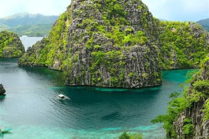Piper, 26 — Escort in Kandabong, Philippines