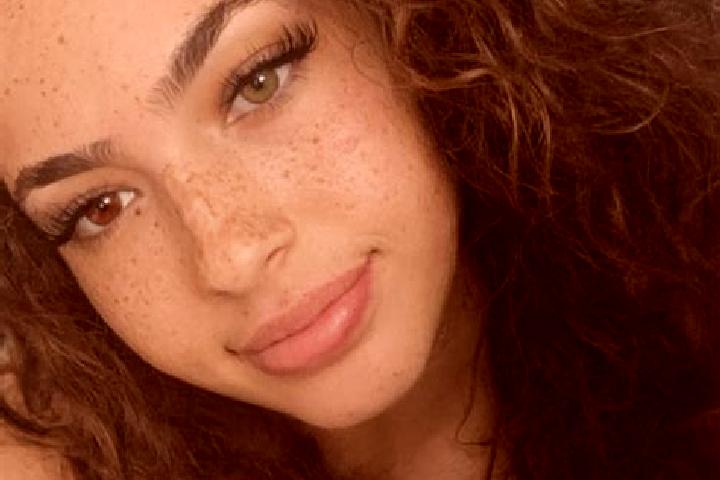 Piper, 34, a red grey-eyed latina companion based in Yoguntas. Offering 69, Dinner Date, CIM, Roleplay, Duos. Available for incall and outcall, overnight boo...