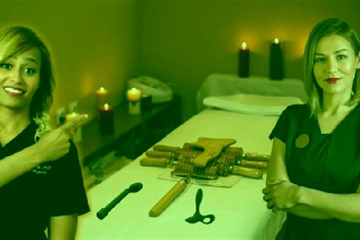 Riley, 39, a red amber-eyed ebony companion based in Reppel. Offering Couples, Overnight, Travel Companion, Dinner Date, BDSM. Available for incall and outca...