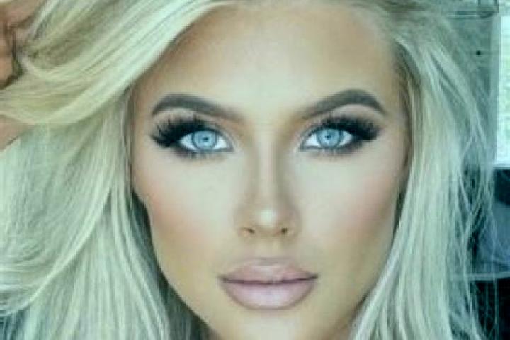 Rose, 22, a auburn green-eyed asian companion based in Caungula. Offering BDSM, Domination, OWO, 69. Available for incall and outcall, overnight bookings ava...