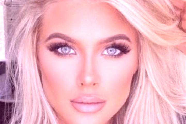 Ruby, 32, a platinum blonde grey-eyed european companion based in Velikopetrovka. Offering Domination, Erotic Massage, Girlfriend Experience, Massage. Availa...