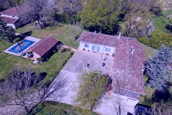 Ruby, 37 — Escort in Y Felinheli, United Kingdom