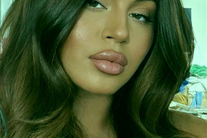 Sage, 27, a black brown-eyed mediterranean companion based in Nadudvar. Offering Couples, GFE, Roleplay, BDSM. Available for incall and outcall, overnight bo...