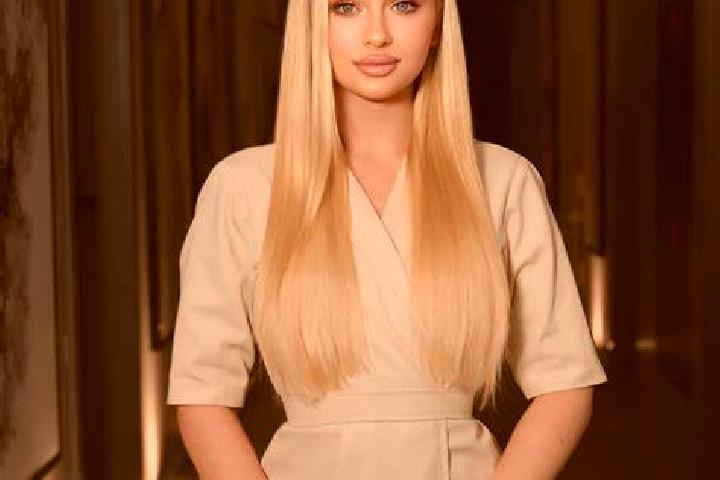 Sage, 27, a blonde amber-eyed indian companion based in Borgharen. Offering Couples, Massage. Available for incall and outcall, day and evening dates.