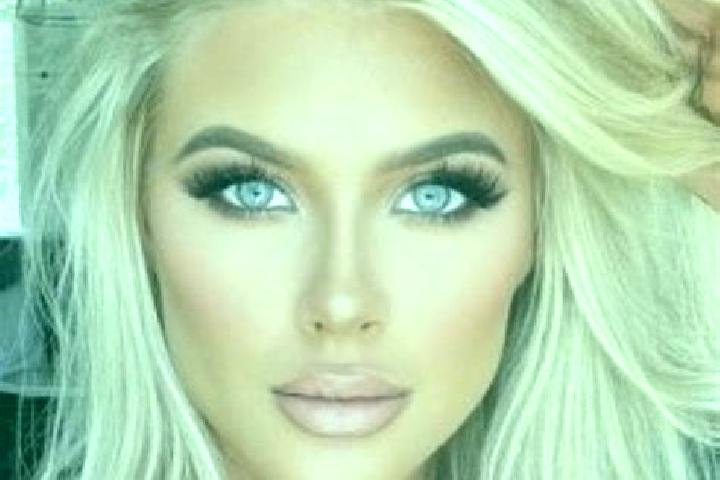 Scarlett, 23, a black grey-eyed slavic companion based in Mesice. Offering Fetish, Couples, Girlfriend Experience. Available for incall and outcall, overnigh...