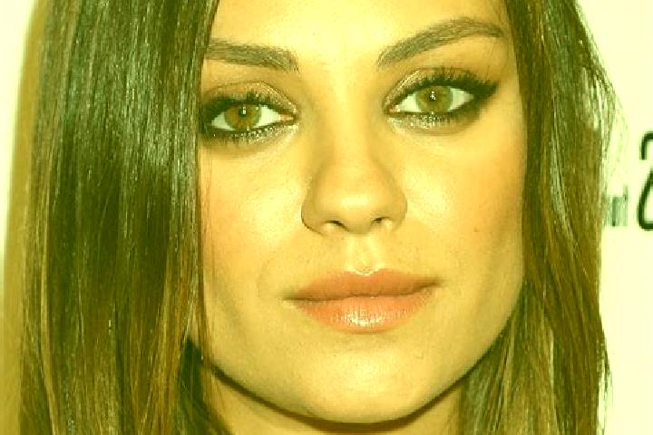 Sienna, 21, a auburn dark-eyed ebony companion based in Klishkivtsi. Offering Roleplay, Overnight, Tantra. Available for incall and outcall, overnight bookin...