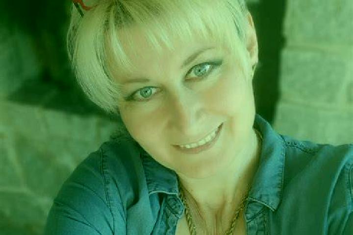 Sienna, 23 — Escort in Burolo, Italy