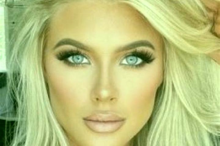Stella, 30, a auburn blue-eyed mixed companion based in Clearbrook Park. Offering 69, Roleplay, Domination, Duos, Girlfriend Experience. Available for incall...