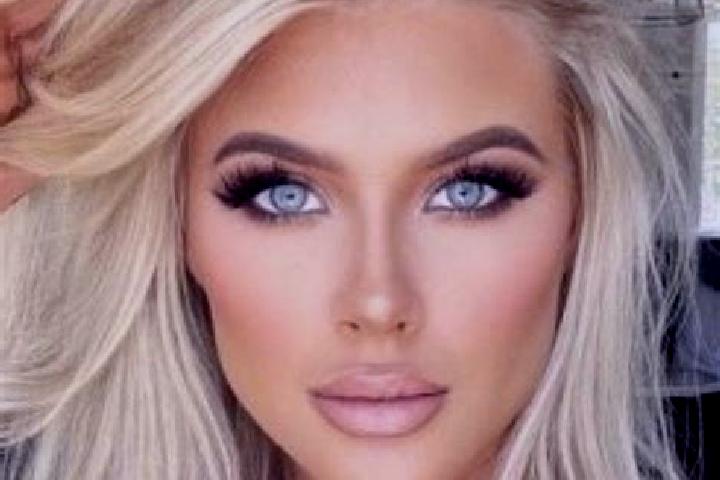 Stella, 31, a auburn brown-eyed caucasian companion based in Catata. Offering Roleplay, BDSM, Dinner Date, Prostate Massage, A-Level. Available for incall an...