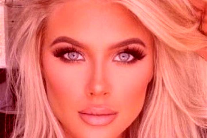 Stella, 33, a blonde hazel-eyed european companion based in Limay. Offering Couples, Massage, GFE. Available for incall and outcall, overnight bookings avail...