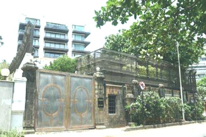 Stella, 35, a black blue-eyed mediterranean companion based in Libreville. Offering Striptease, OWO, 69, Girlfriend Experience. Available for incall and outc...