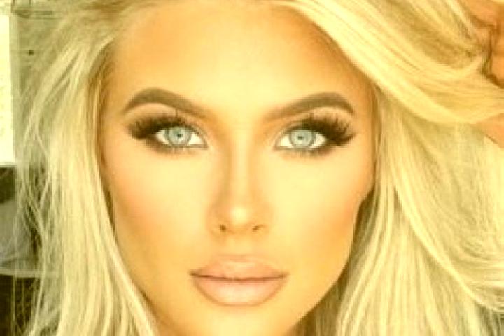 Victoria, 27, a auburn brown-eyed slavic companion based in Coxolico. Offering Overnight, Striptease, Massage, Erotic Massage, 69. Available for incall and o...