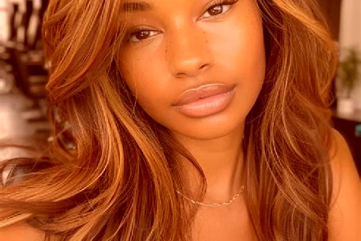 Violet, 29 — Escort in Newmarket, Ireland