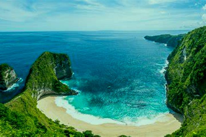 Zoe, 23 — Escort in Strettoia, Italy