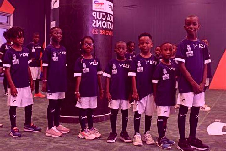 Zoe, 27 — Escort in HafetsHayyim, Israel