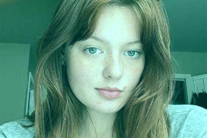 Zoe, 29, a red brown-eyed middle eastern companion based in Fournes. Offering Overnight, Prostate Massage, Dinner Date. Available for incall and outcall, ove...