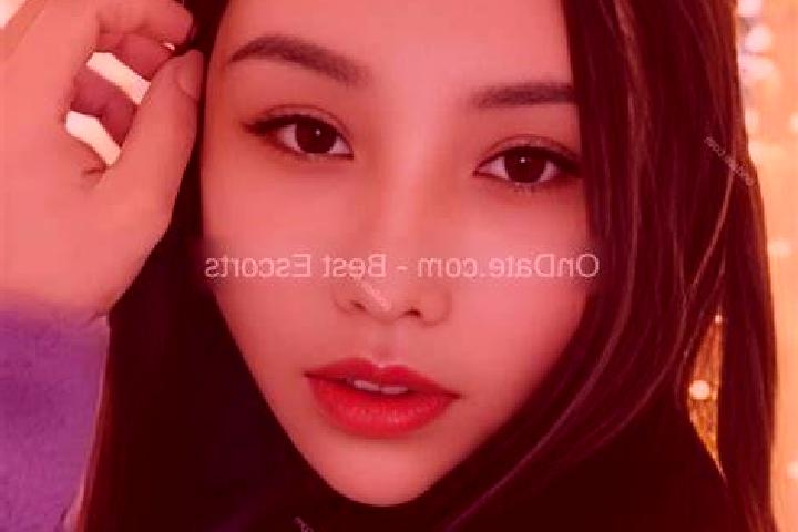 Zoe, 34 — Escort in Hingorja, Pakistan