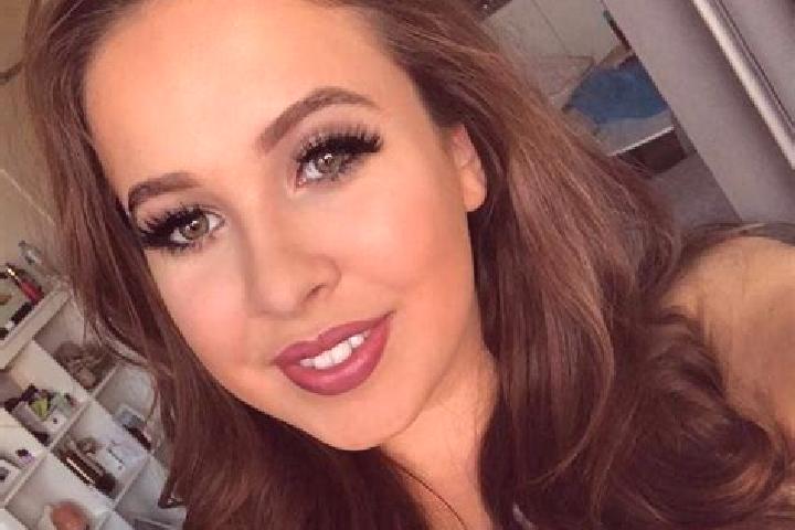 Zoe, 36 — Escort in Rolo, Italy