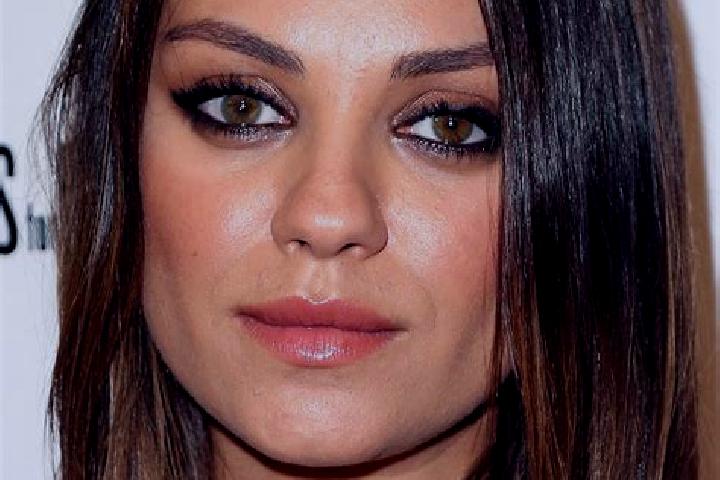 Zoey, 21, a red blue-eyed european companion based in Windsor Forest. Offering 69, BDSM, Prostate Massage. Available for incall and outcall, overnight bookin...