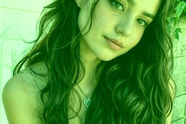 Zoey, 33 — Escort in Kosjeric, Serbia